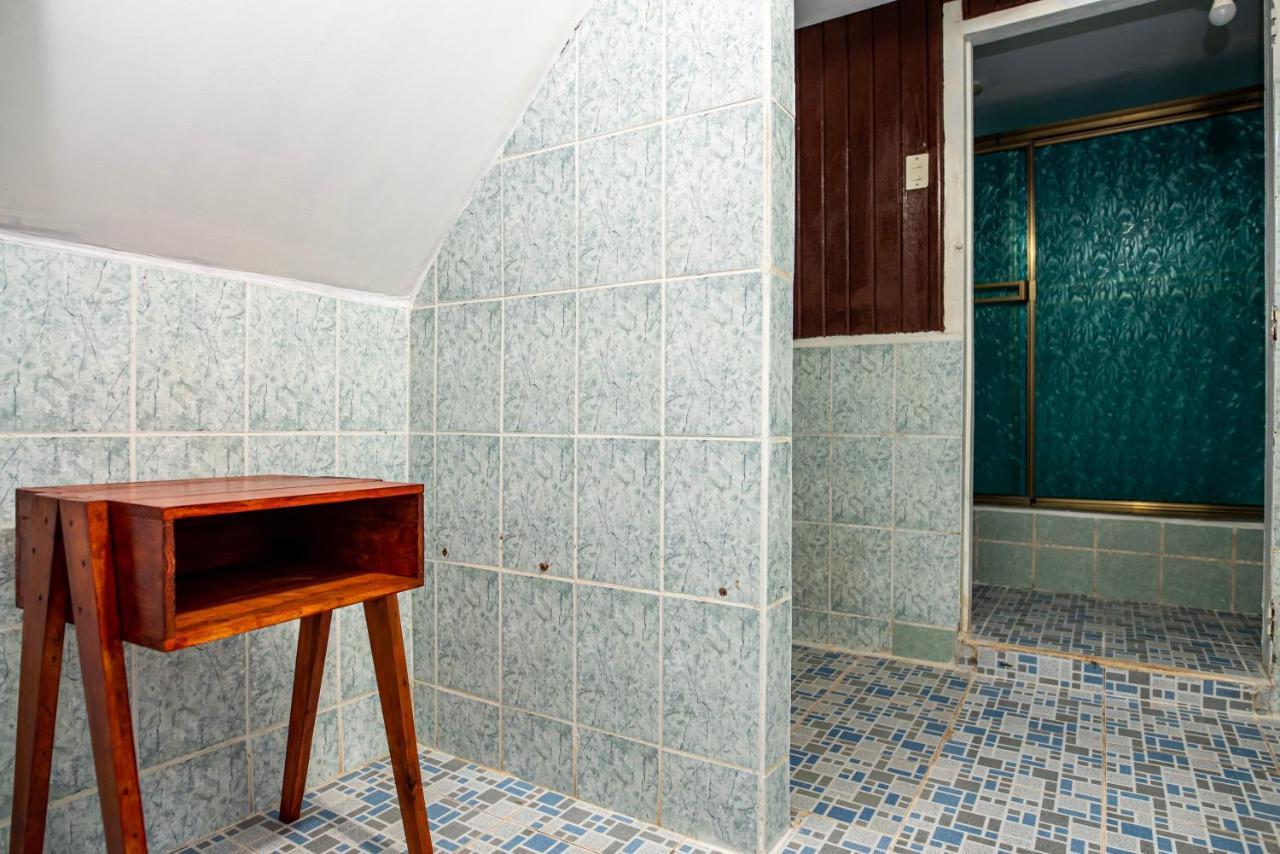 Hostal Victoria Granada Eksteriør billede