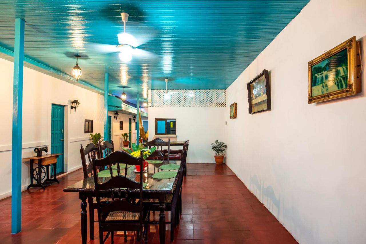 Hostal Victoria Granada Eksteriør billede