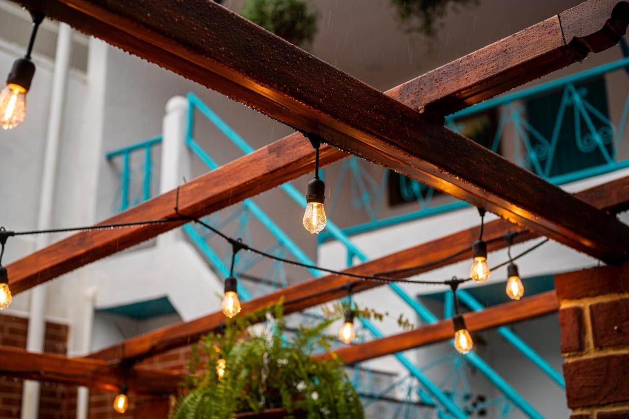 Hostal Victoria Granada Eksteriør billede