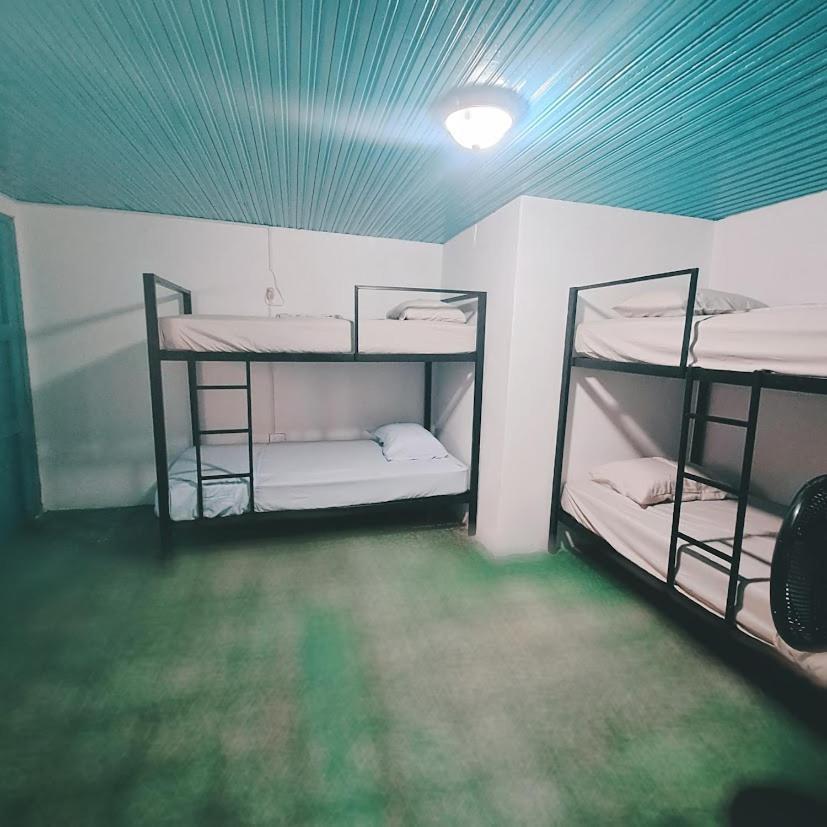 Hostal Victoria Granada Eksteriør billede